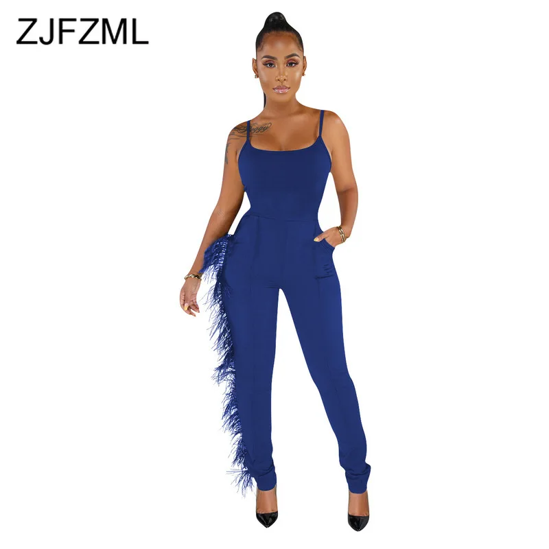 Женский комбинезон на бретелях спагетти с открытой спиной и боковыми