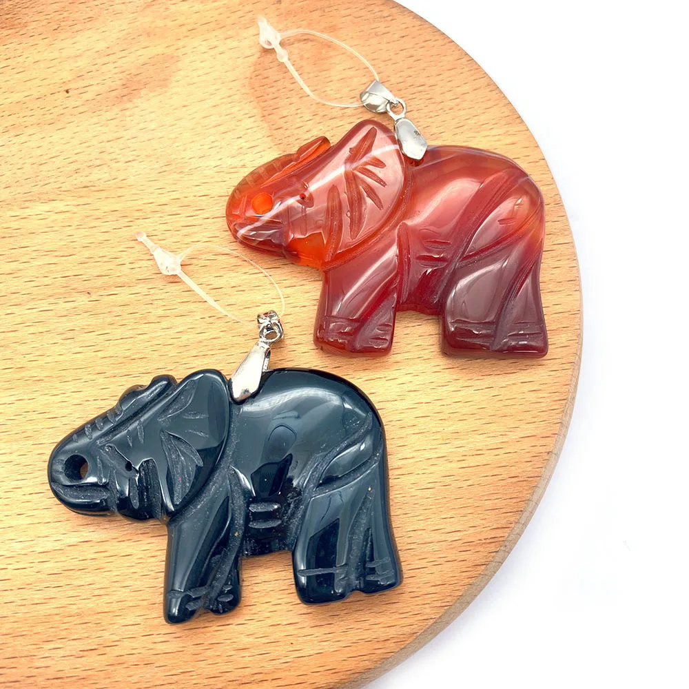 

2pcs/pack Natural Semi-precious Stone Agate Elephant-shaped Pendants Black Red DIY for Making Necklace Accessions 34x51mm Size