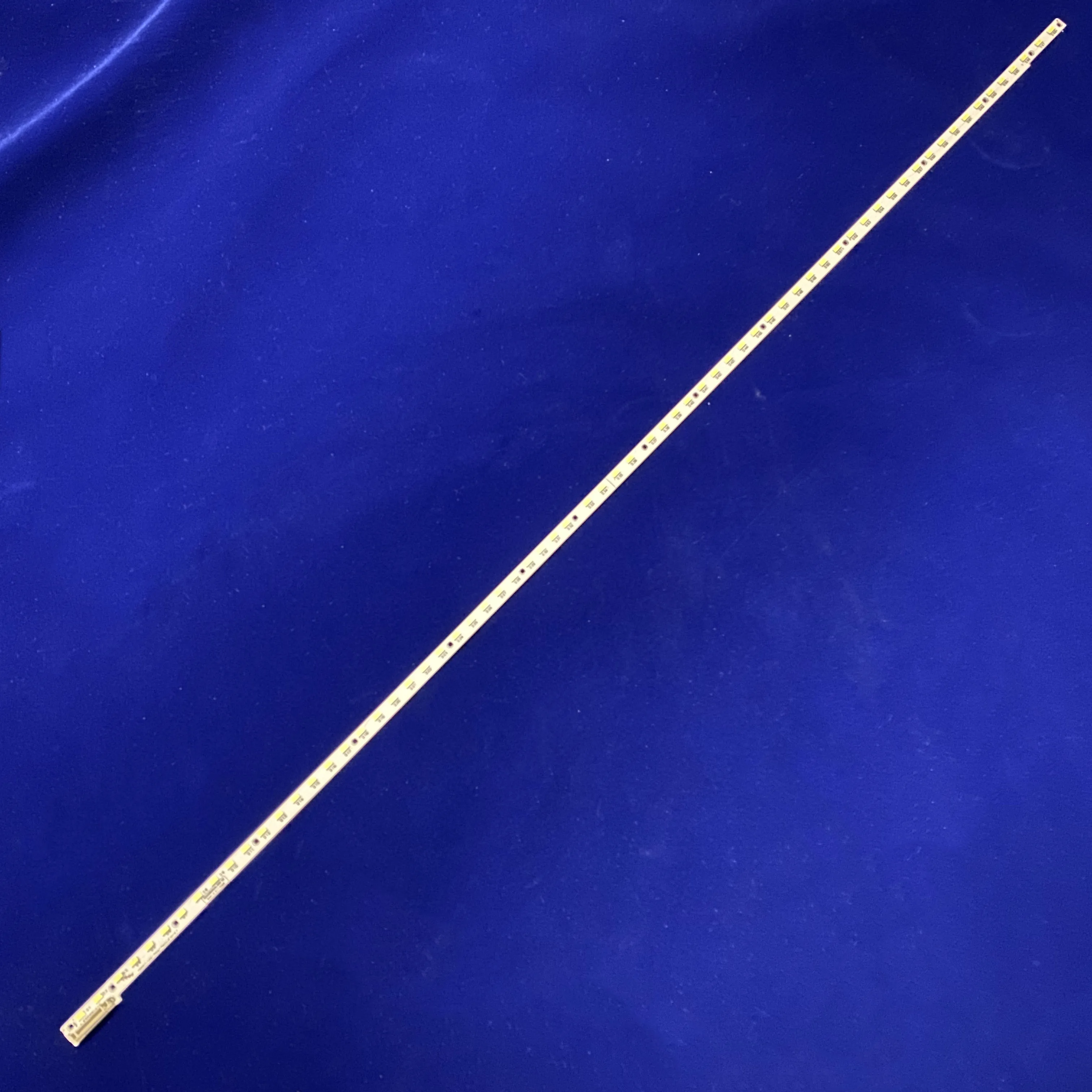 Новинка 3 шт. 68 светодиодный 620 мм светильник для светодиодной ленты V500H1 LE6 TREM7