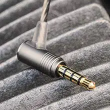 Наушники-вкладыши SoundMAGIC E11 с шумоизоляцией