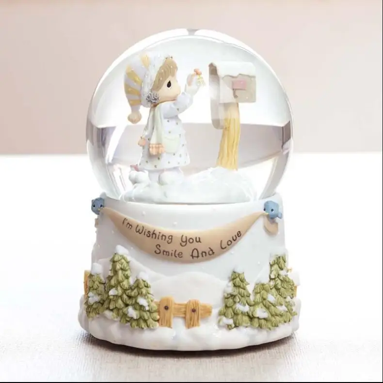 YM Creative crystal ball music box snowflake lamp | Дом и сад