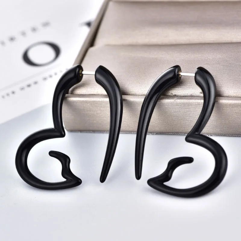 Пара черный акриловые поддельные мошенник Твист Спираль уха конические