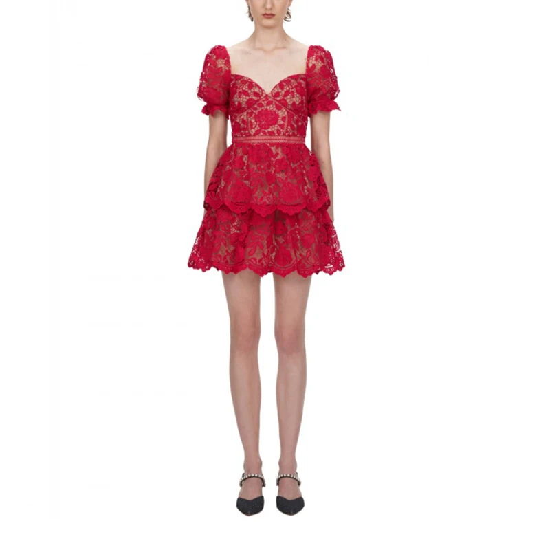 Платье Автопортрет женское с пышными рукавами облегающее кружевное мини платье