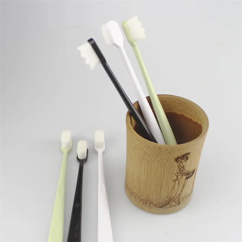 Зубная щетка Нано из мягкого волокна ультратонкая Экологически чистая