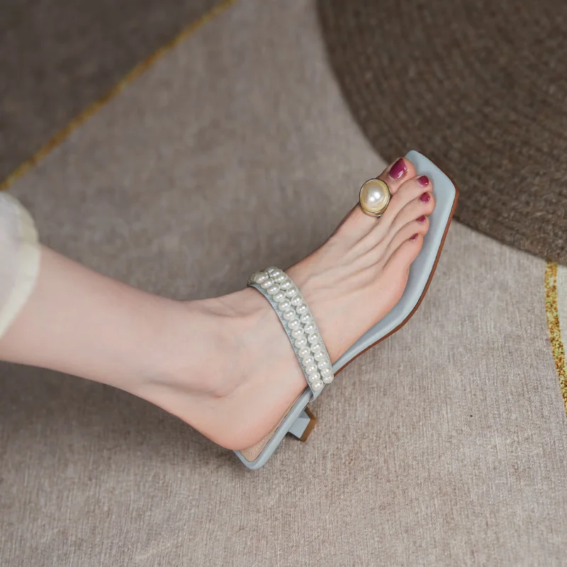 

Women slippers Korean plus size 22-25cm Microfiber Pearl chain strap slippers Summer Shoes woman slippers Individual design