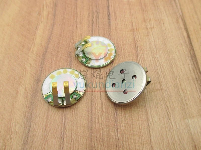 

Speaker with contact 32R 32 ohm 32 0.5W 1/2W horn speaker diameter 20MM height 2.5MM