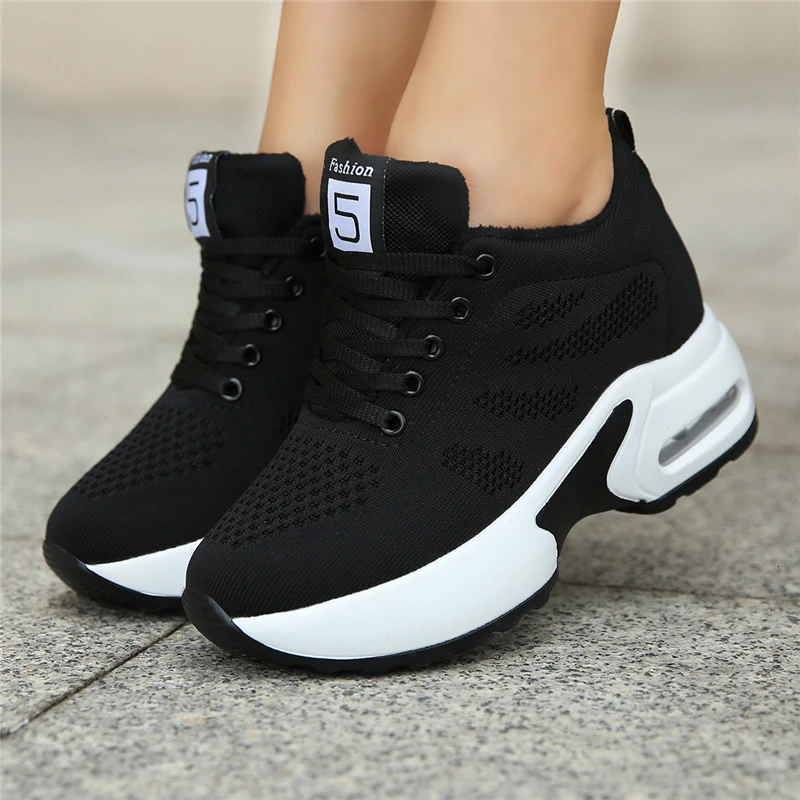 Зимняя спортивная обувь визуально увеличивающая рост 9 см Женские теплые меховые