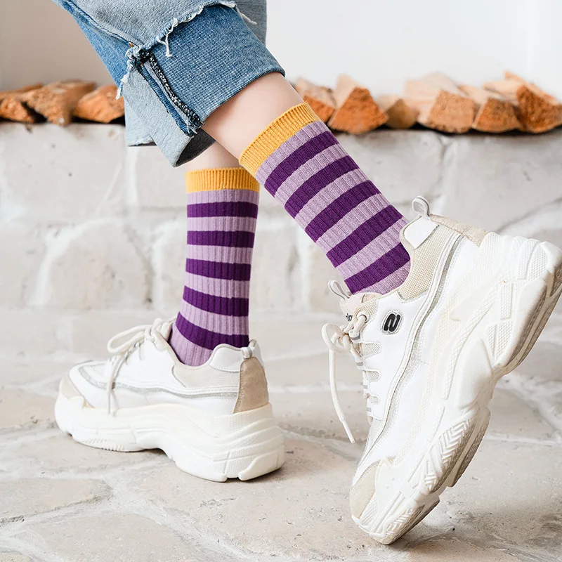 

New Fashion Autumn Winter Soft Cotton Stripe Patch Color Sunny Breathe Freely Street Casual School Girl Tube Elastic Loose Socks