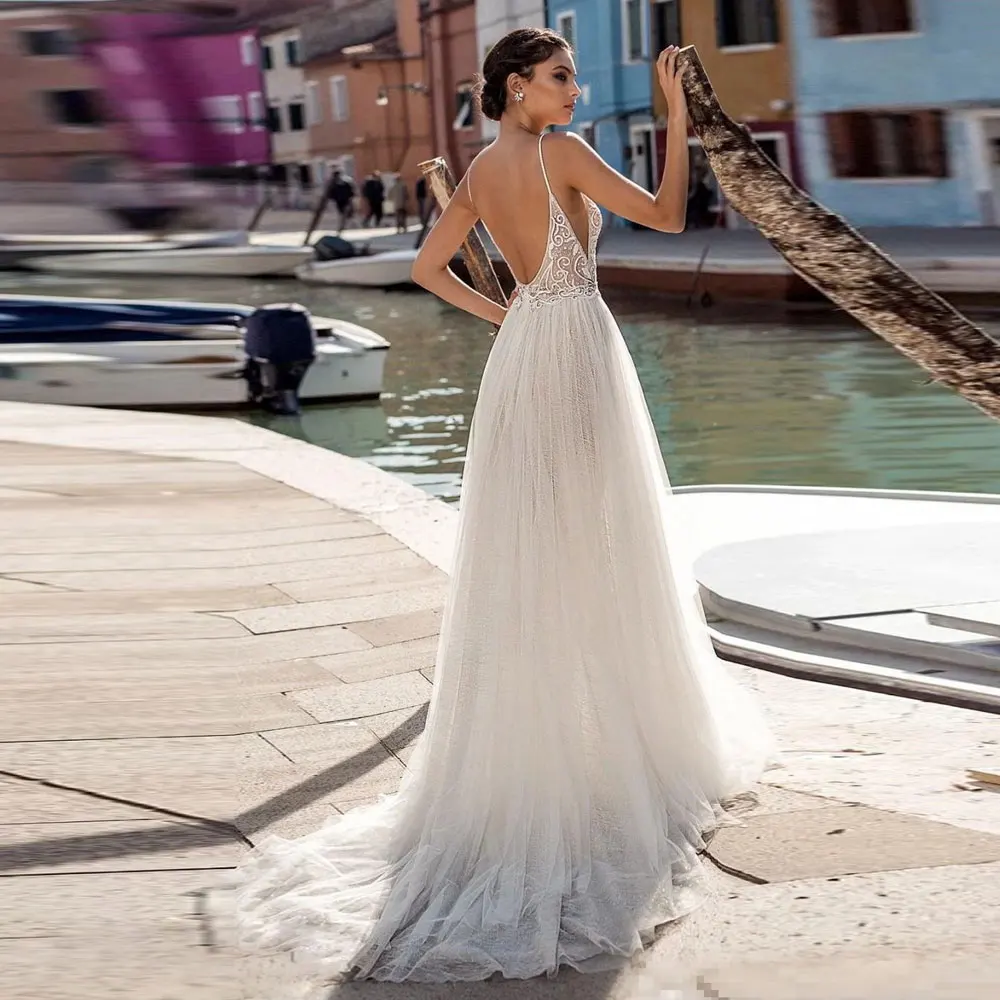 

Spaghetti strap Evening Dresses Front/Side Slit Applique Sleeveless Open back Party Dresses A-line Net/Tulle 2021 Eveing Gowns