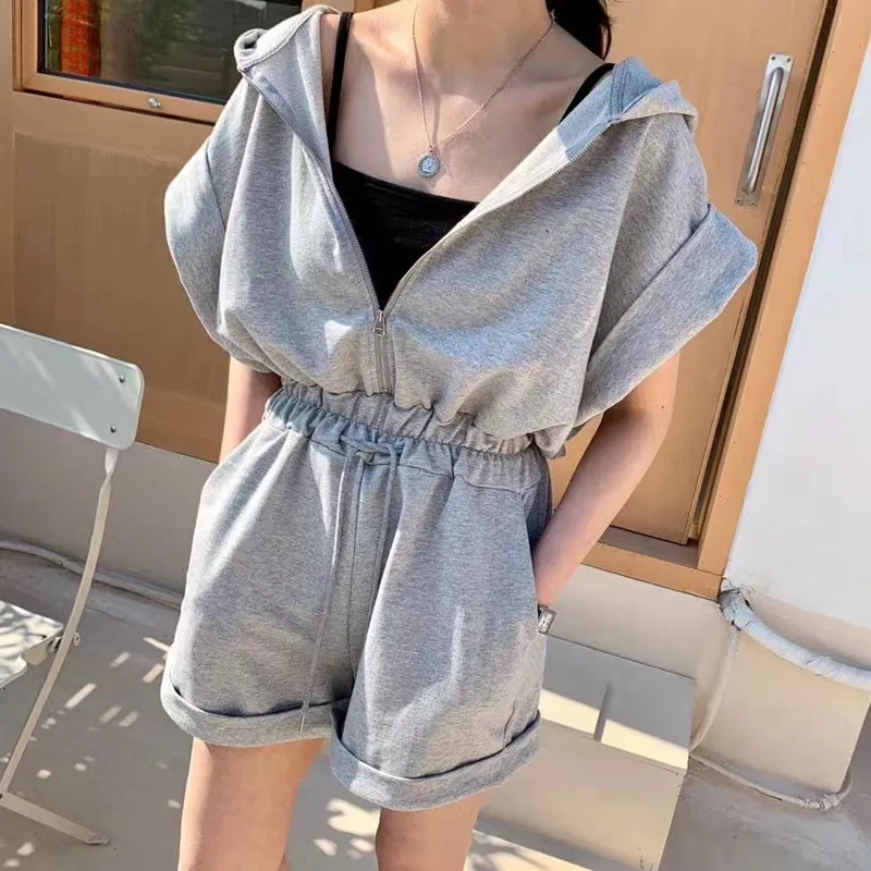 

Women Jumpsuit 2020 Summer New Gray White Zip Short Sleeve Hooded Shorts Rompers Adjust Waist Loose Streetwear Black Jumpsuit