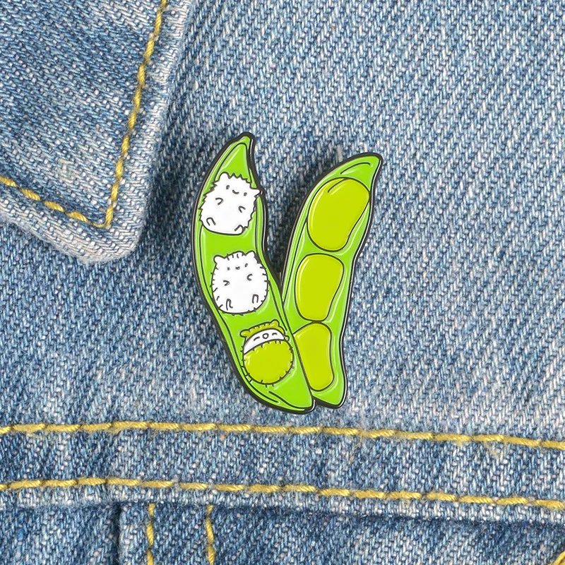 

Creative Plant Jewelry Gift for Kids Friend Hedgehog Baby Pea Enamel Pin Custom Animal Brooches Backpack Clothes Lapel Badge
