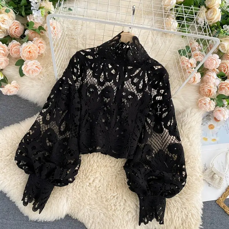 

Drop Shipping High Quality Women Stand Collar Lace Hollow Out Embroidery Blouse Womans Fashion Puff Sleeve Short Tops 2021 New