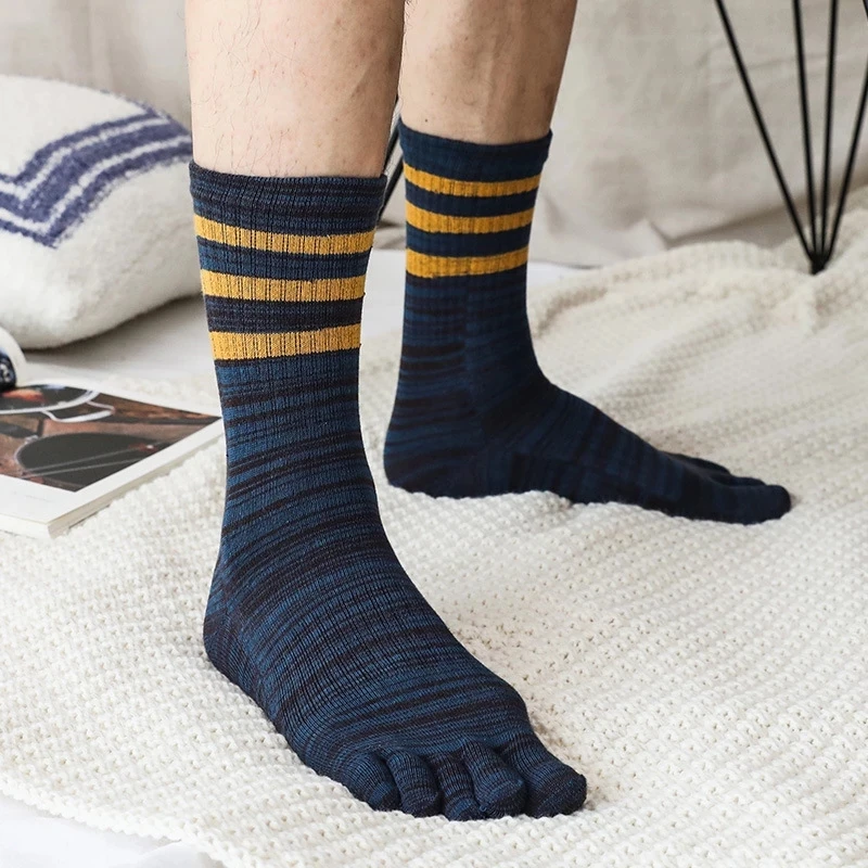 5 Pairs Large Size Harajuku Five Finger Socks Men Boy Pure Cotton Striped Long Socks Fashion Mid Calf Socks with Toes Size 40-46
