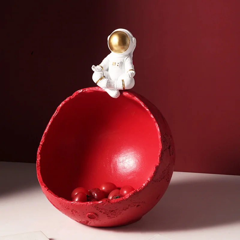 creative astronaut resin porch key storage organizer snack box spaceman moon model living room decoration planet figurines new free global shipping