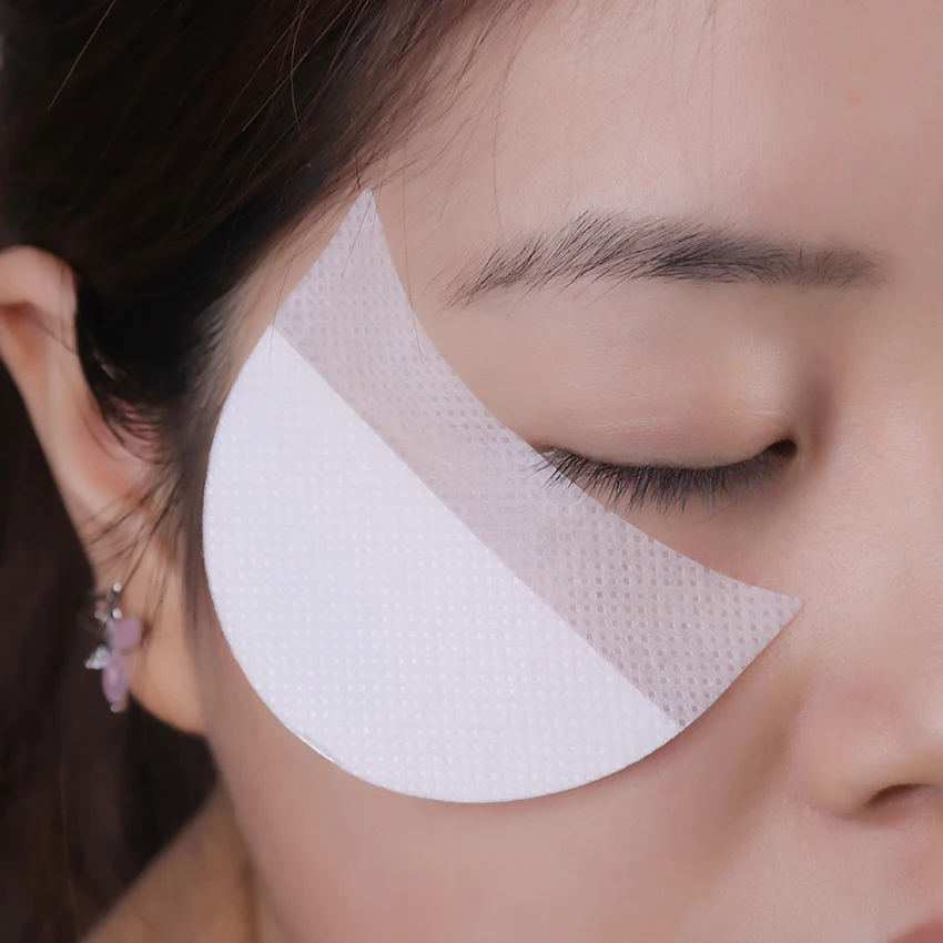 Строение и функции века. Защитное веко. Припухлость верхнего века. Глаз крупным планом. Защита глаза биология.