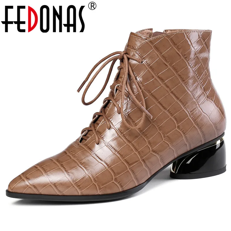 FEDONAS/Новые короткие ботинки из натуральной кожи с принтом животных женские