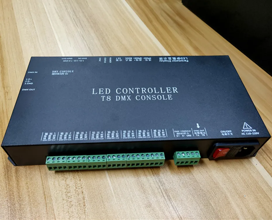 

T8000 lamp with light bar line light marquee 8-port controller DMX512 console Symphony decoder two network ports