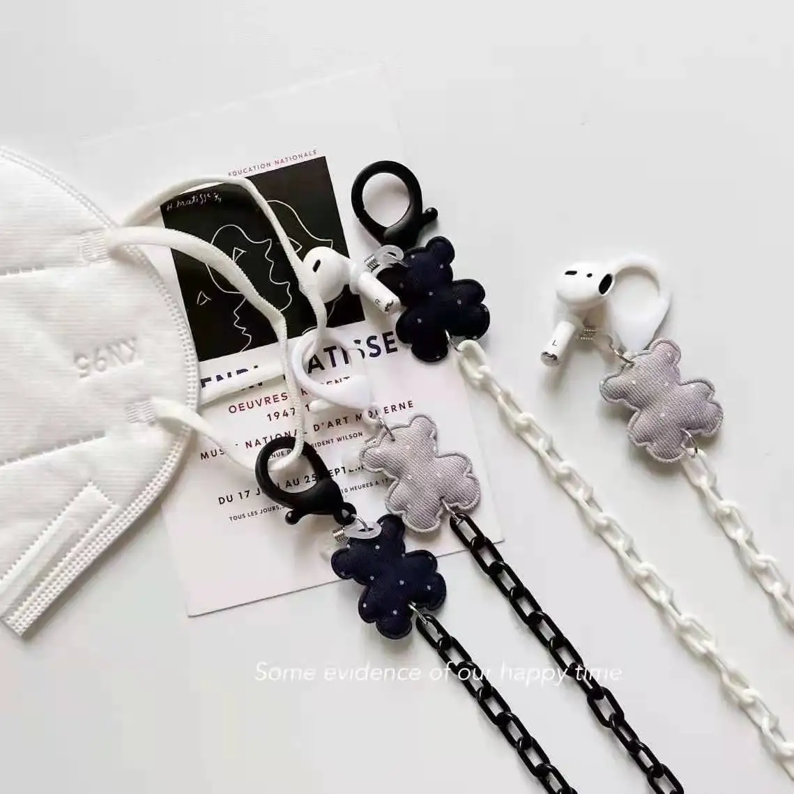 New creative cartoon bear acrylic lanyard necklace glasses chain earphone mask belt | Аксессуары для одежды