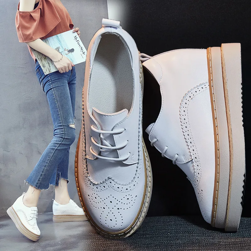 Туфли женские из лакированной кожи повседневные однотонные лоферы на плоской