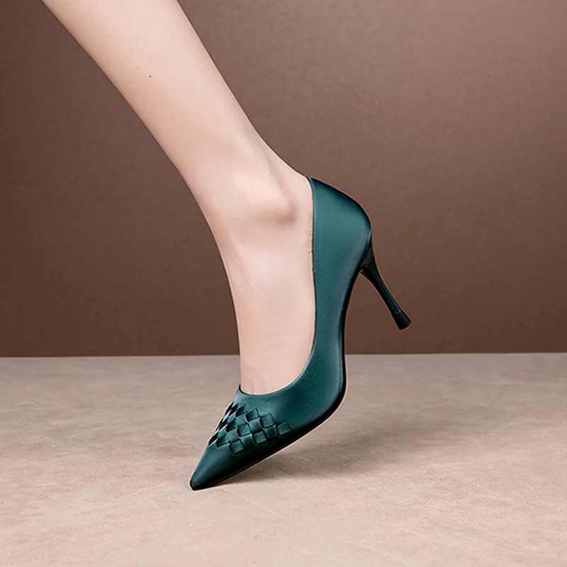 

2021 sexy satin silk pattern female green pointed stiletto heels temperament single shoes elegant ladies party dress shoes