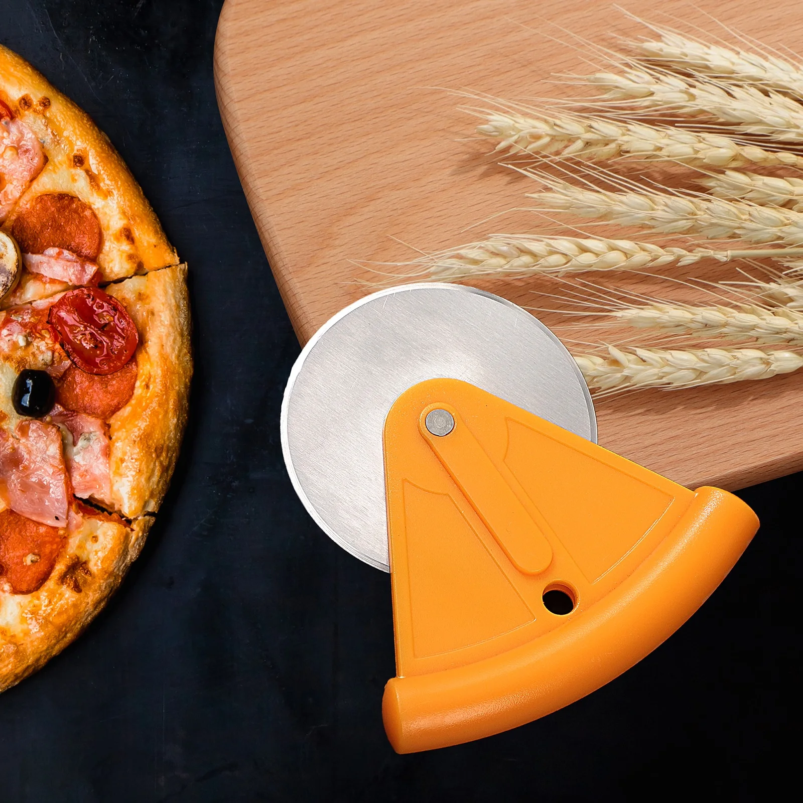 

BalleenShiny Stainless Steel Pizza Cutter Wheel Slicer With Protective Blade Guard Machine Household Kitchen Cutting Tools