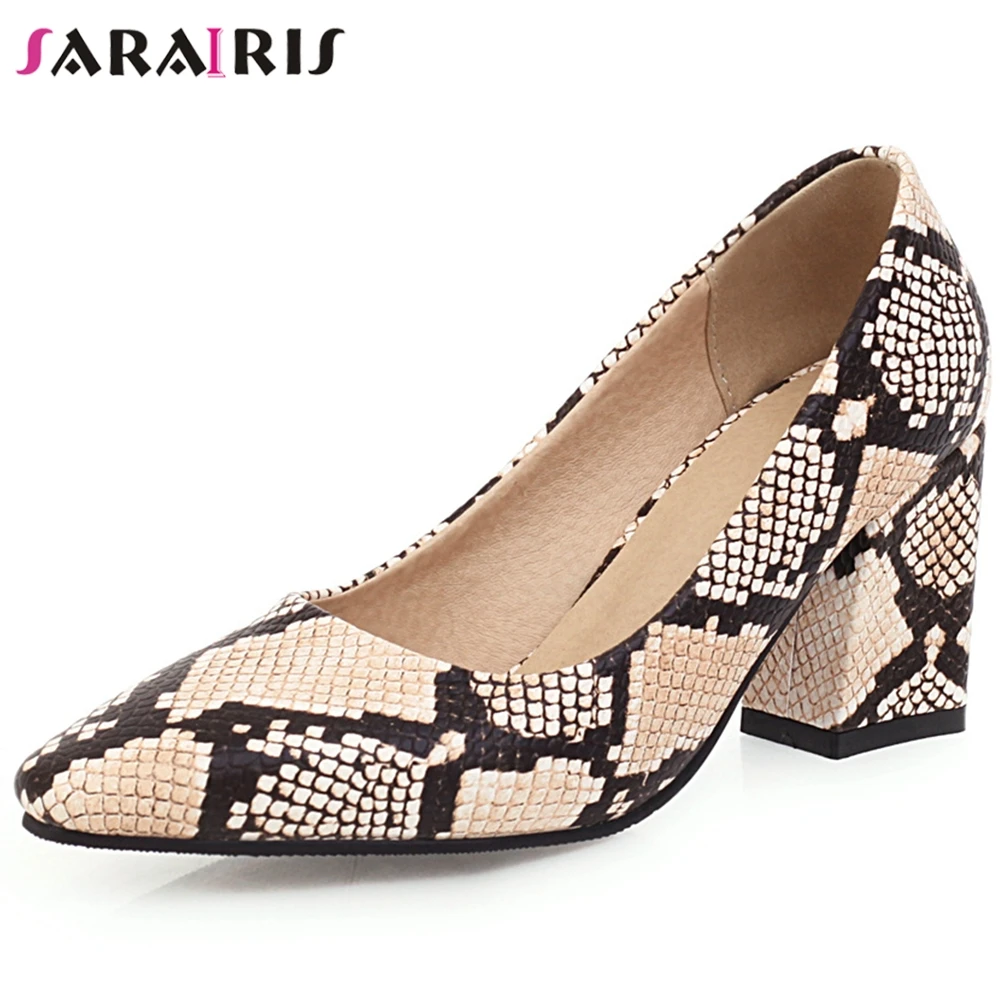 SARAIRIS/туфли лодочки из органической кожи на высоком массивном каблуке женские