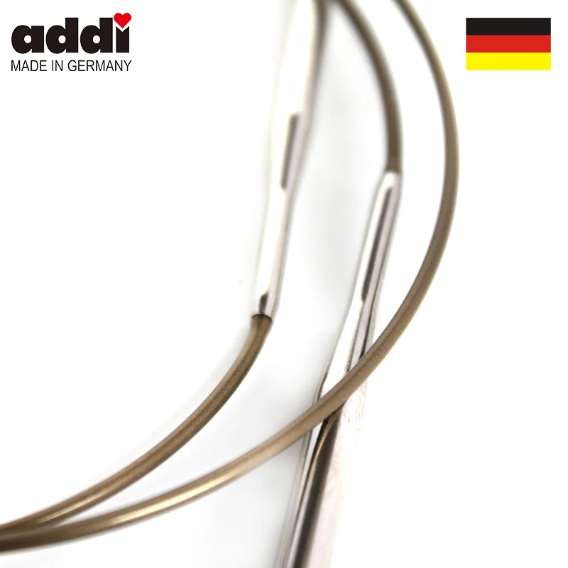 

Addi 105-7-120cm Circular Knitting Needles with Brass-Tips and Gold Cords