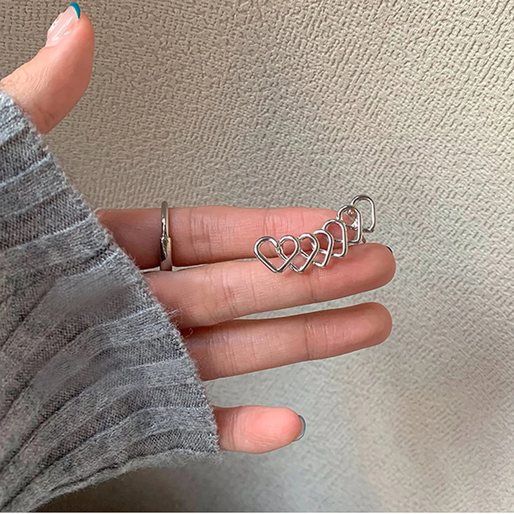 

Contracted Hollow Heart-Shaped Restoring Ancient Ways Women Not Perforated Ear Bones High Fashion Charm Stud Earrings