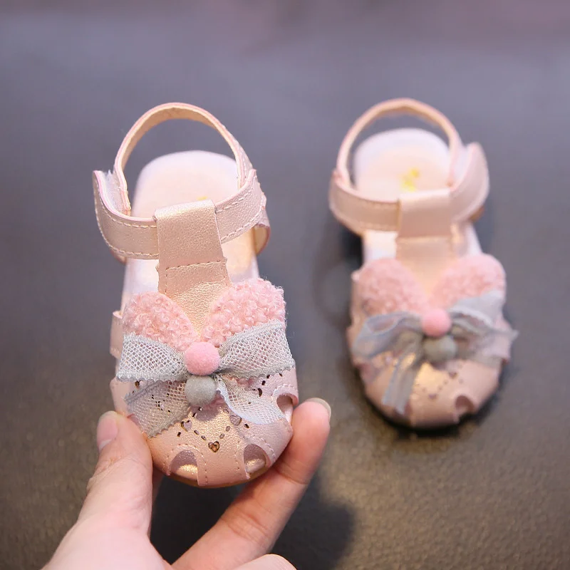 

For girls sandals 2021 summers sweet new princess baby shoes breathable fashion hollow child shoes soft bottom shoes