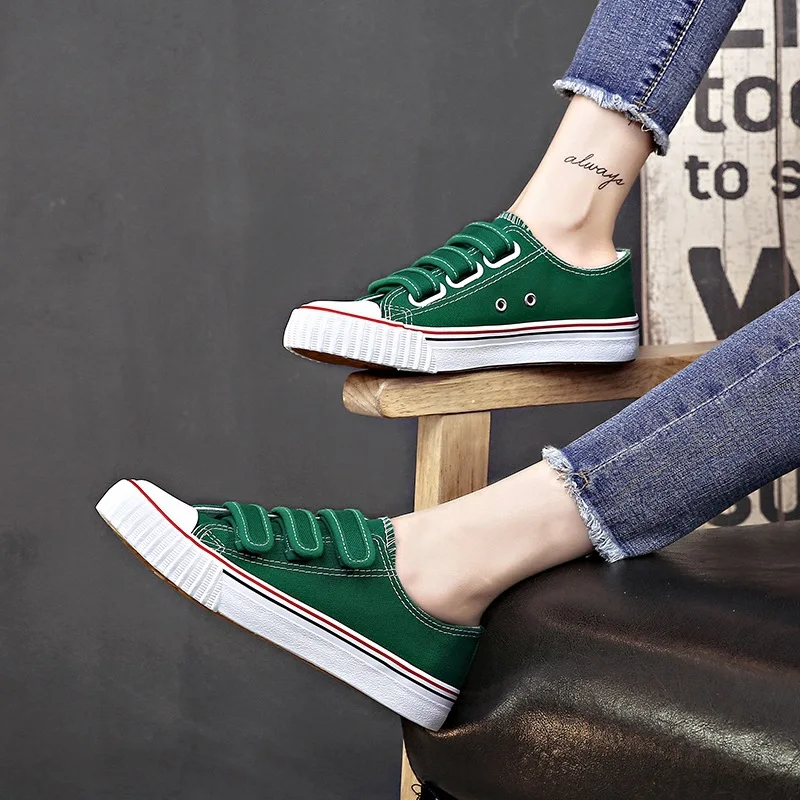 Популярные женские кроссовки коллекция 2019 года Модные черные парусиновые туфли