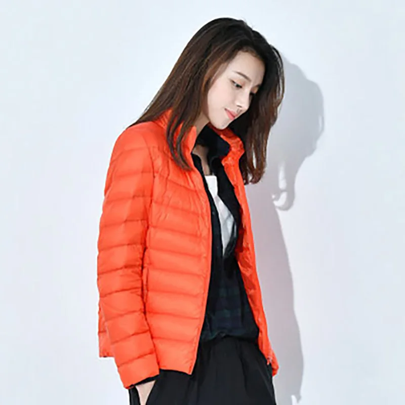 Winter Women's Ultra-Lightweight Down Jacket Duck Down Hooded Jacket Long-Sleeved Warm Jacket Women's Portable Jacket 2021