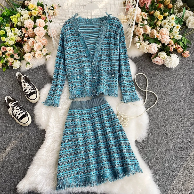 

Temperament fashion skirt suit women V-neck knitted cardigan top + plaid high waist skirt two-piece female retro women clothing