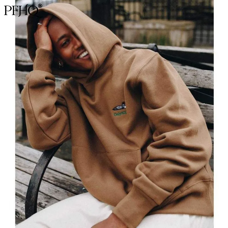 

PFHQ 2021 Autumn Winter New Men's Europe America Trend Brown Hoodies Loose Thick Hooded Sweater Printed Casual Jacket 21A1291