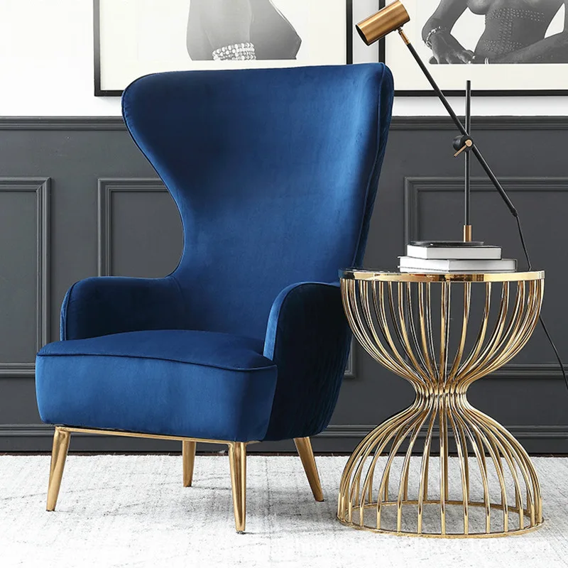 Покрывает зону небольших европейских светсветильник роскошных мраморных