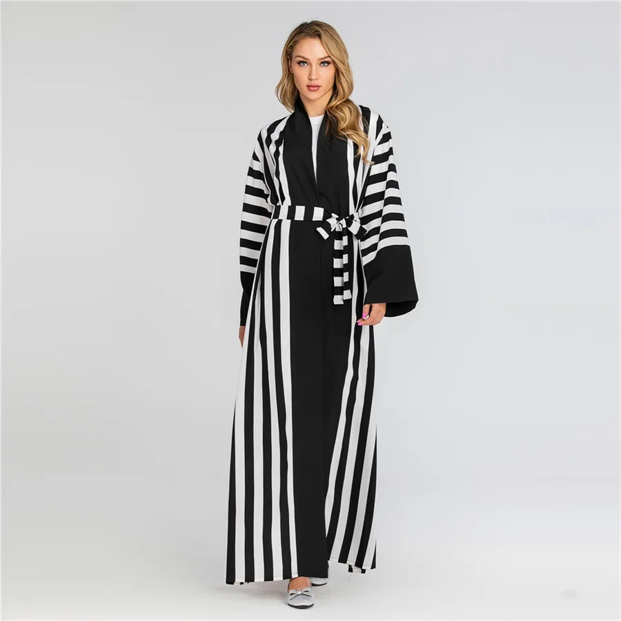 Black abaya Siskakia мусульманская женская открытая абайя короткая полоса пэчворк Арабский Дубай турецкое кимоно с длинным рукавом Sash Исламская одежда женская - Цвет: Black abaya