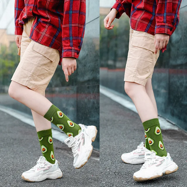 Носки хлопковые унисекс с авокадо бургерами суши яблоком фруктами едой 25 цветов |