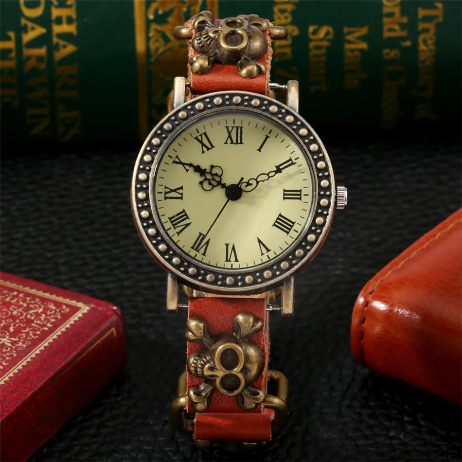 

Punk Bronze Roman Numerals Quartz Unisex Watch Quartz Vintage Leather Men Women Bracelet Wristwatch