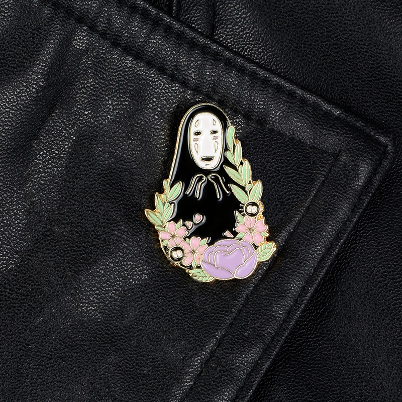 Булавка с черным призраком и белой эмалью в форме маски Мультяшные аниме значки