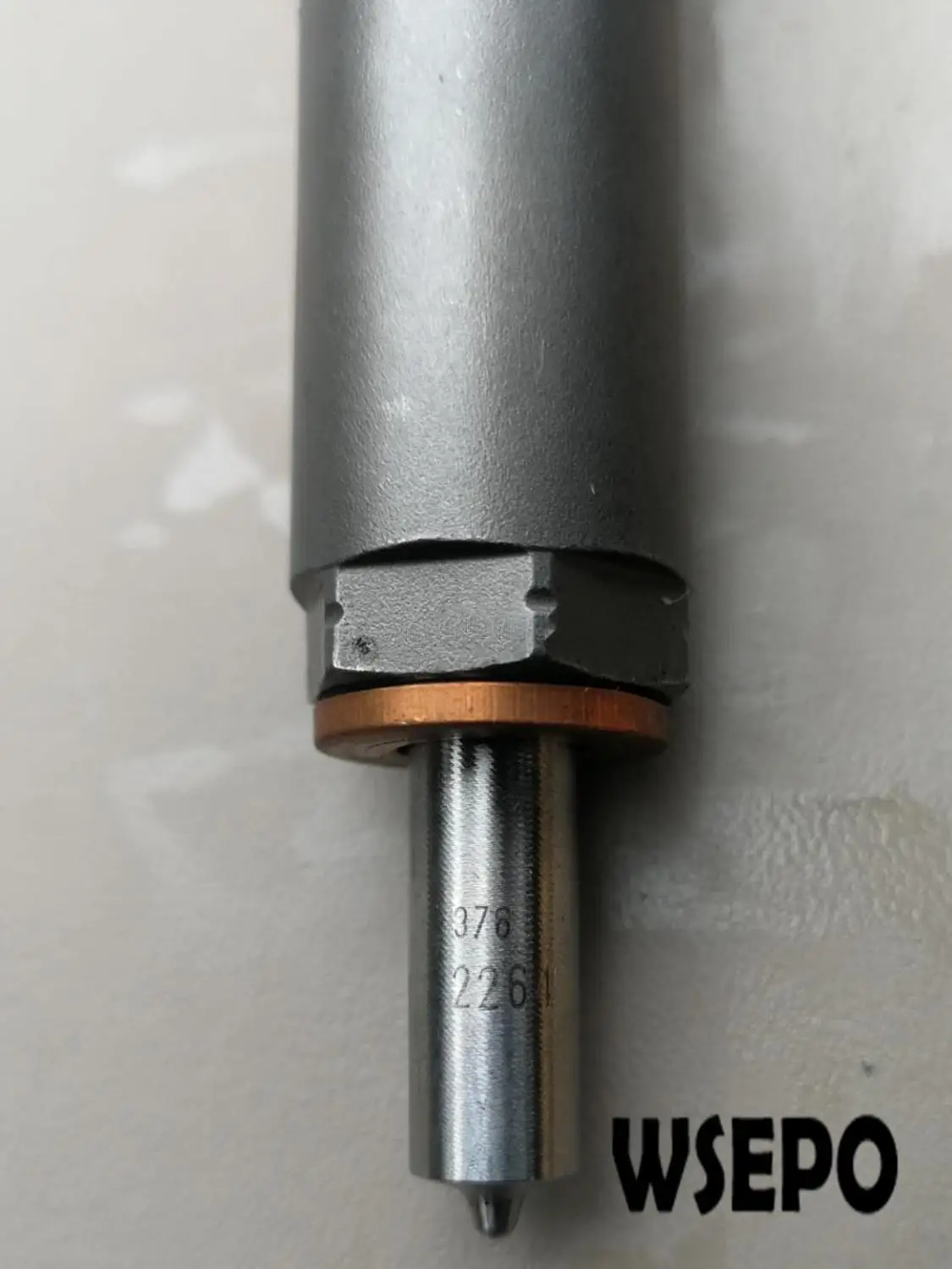 

Высококачественная замена электронного топливного инжектора Common Rail Assy. P/N 0445110447 для многоцилиндрового тяжелого дизельного двигателя