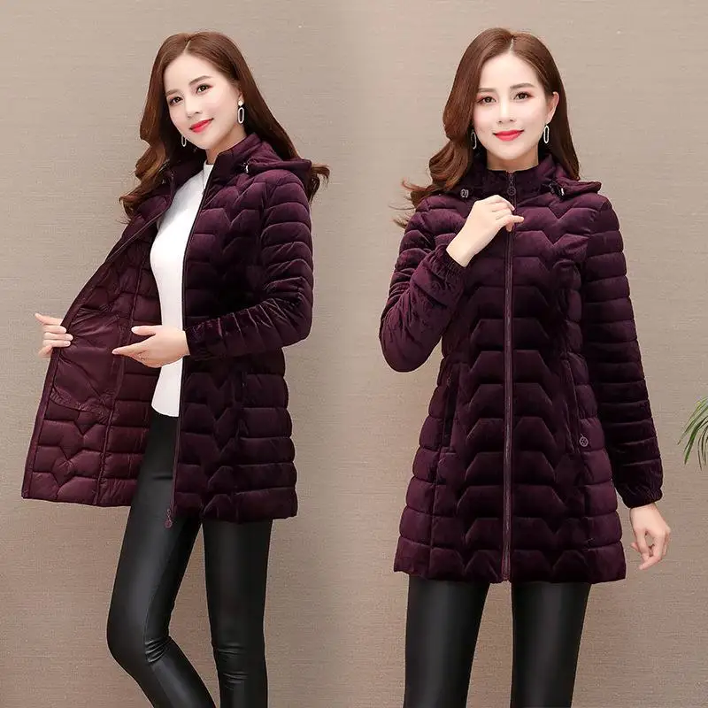 Зимняя теплая женская куртка из хлопка с золотым бархатным утеплителем длинная