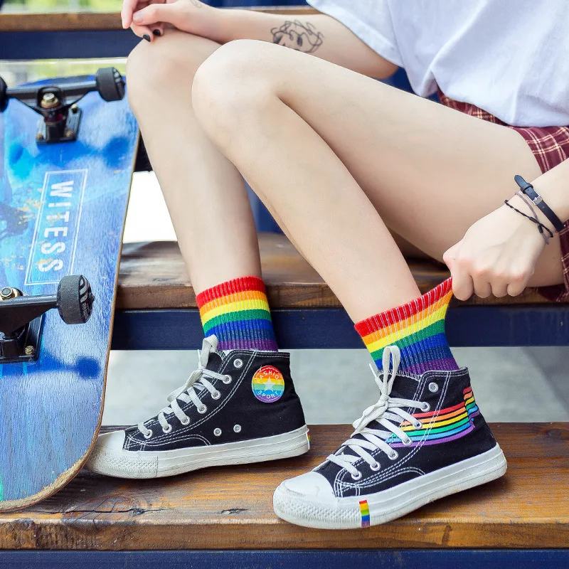 

1 Pair of Socks Women's Rainbow Striped Stockings College Style Summer Sports Women's Socks Cotton Super Elastic Bunching Socks