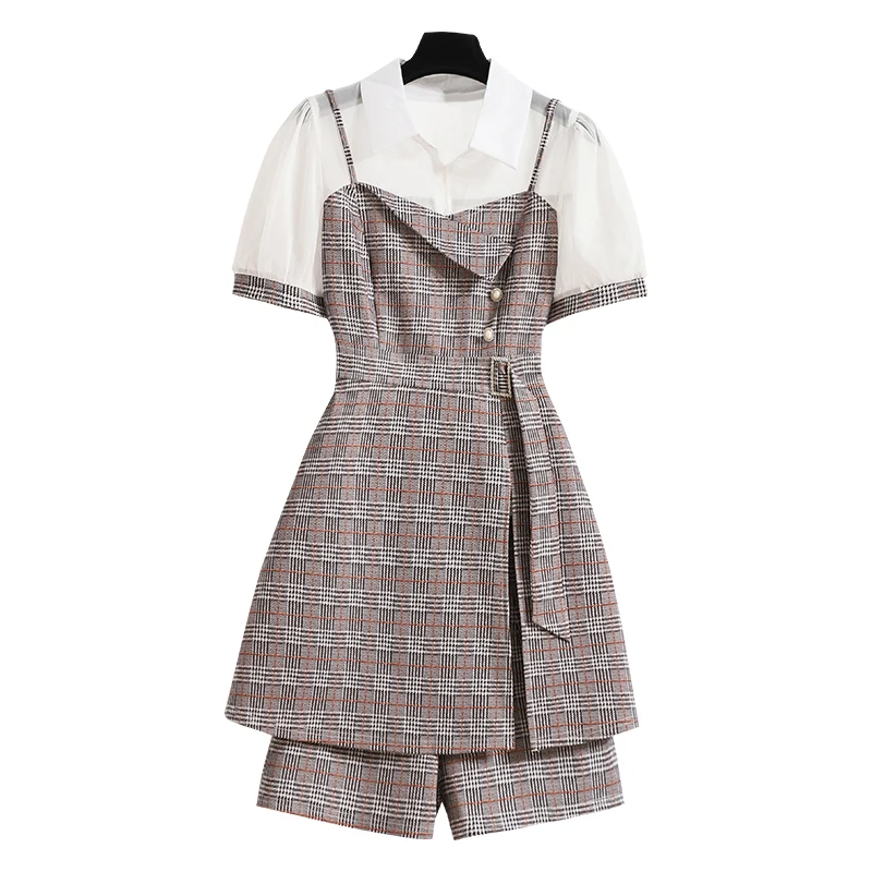 

Plus size office ladies elegant two piece set for women Summer short sleeve plaid patchwork top and plaid shorts set korean suit