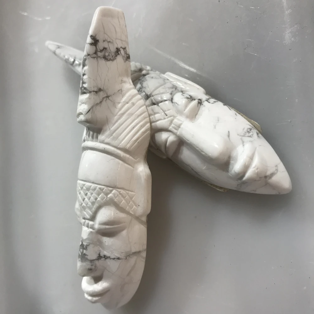 

1pc Highquality white turquoise crystal quartz monoangle stone human head home living room decoration decoration chakra treatmet