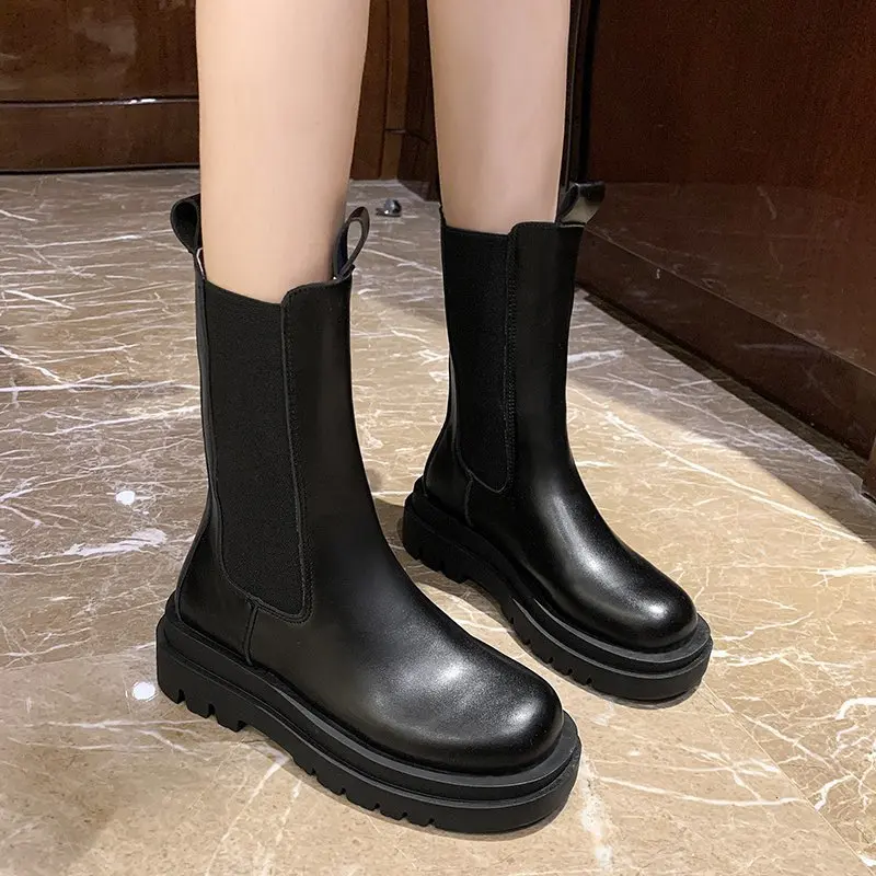 

2021 new Chelsea botas femininas de luxo, novas botas cano baixo para inverno, sapatos de plataforma, calcanhar volumoso
