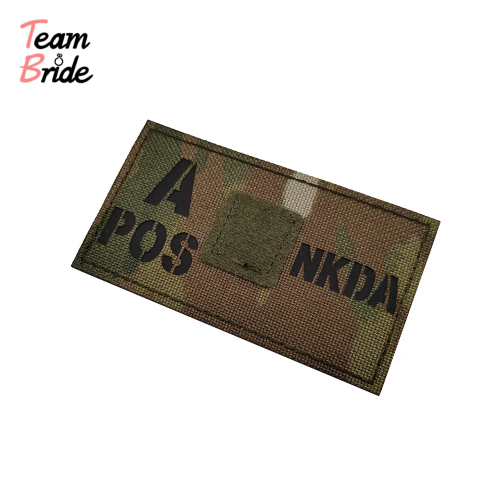 Светящийся 3D патч типа крови ИК лазерная резка рефлектор A + B AB O Положительный POS