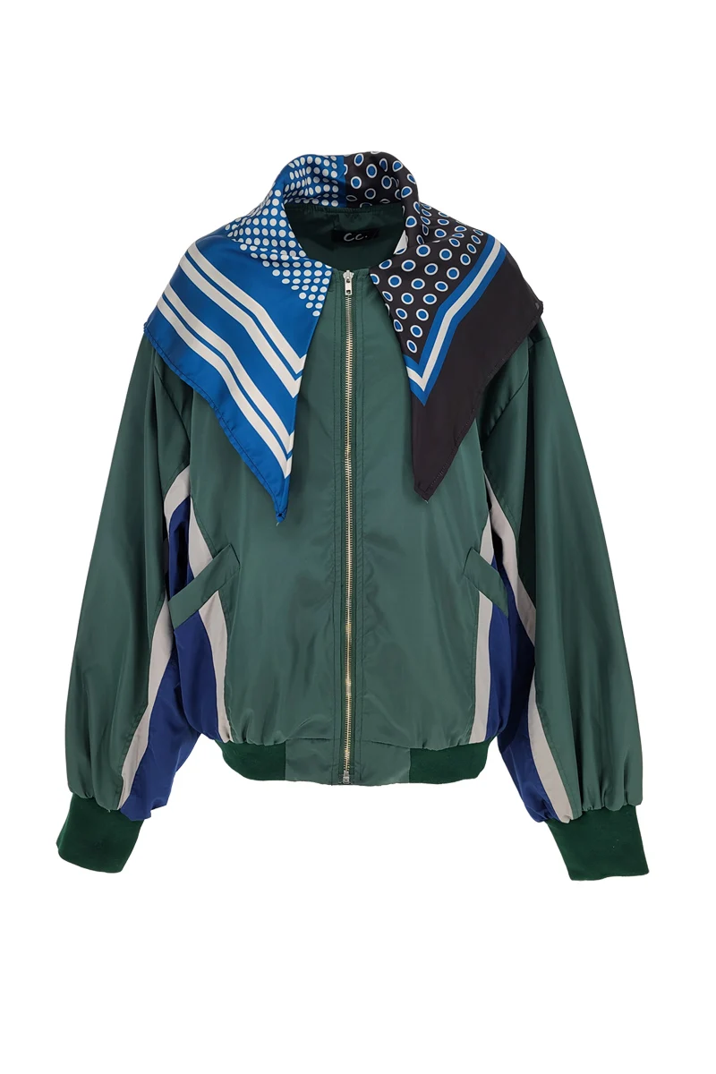 

European Goods CC Color Contrast Patchwork BF Style Silk Scarf Cloak Batwing Sleeve Figure Flattering Short Coat Retro Thin