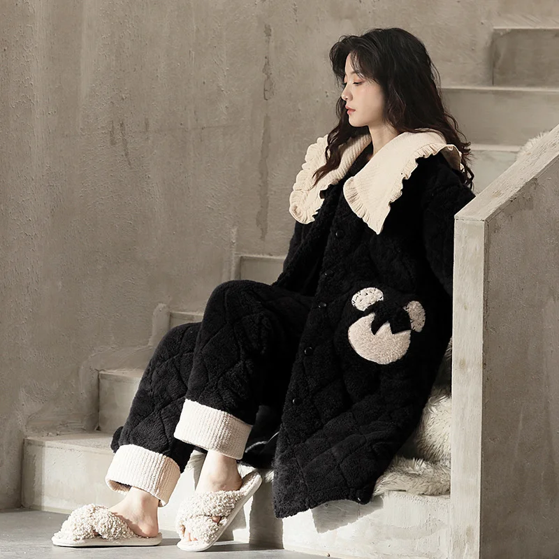 

Пижама женская зимняя из кораллового бархата, новинка 2021, трехслойная утепленная плюшевая хлопковая Домашняя одежда, фланелевый комплект и...