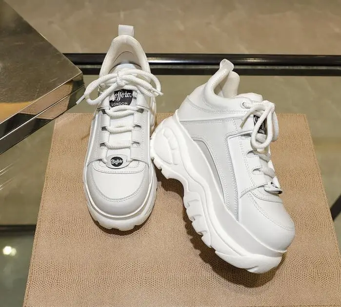 Туфли женские из натуральной кожи на платформе повседневные кроссовки имитация