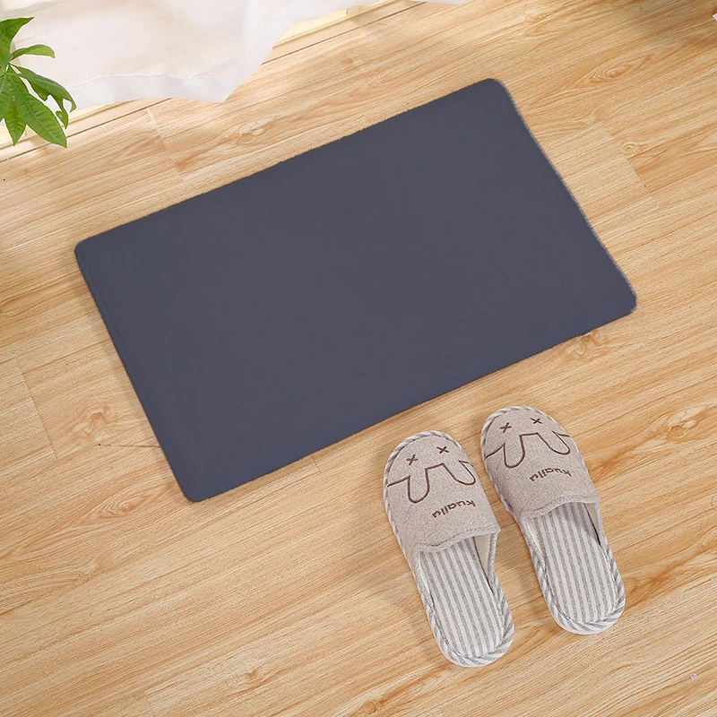 Однотонный абсорбирующий напольный коврик с принтом для ванной нескользящий