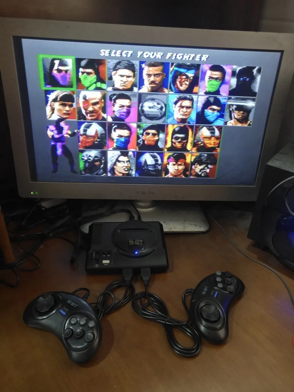 Новинка Ретро Мини ТВ Видео игровая консоль для sega MegaDrive 16 бит игры с 208 различных встроенных игр два геймпада AV Out